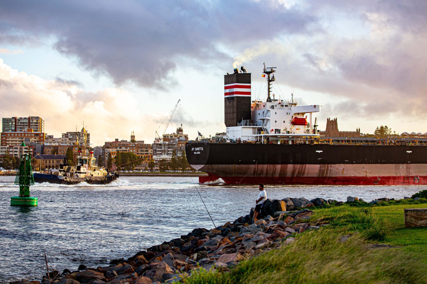 Newcastle harbour in a regional market